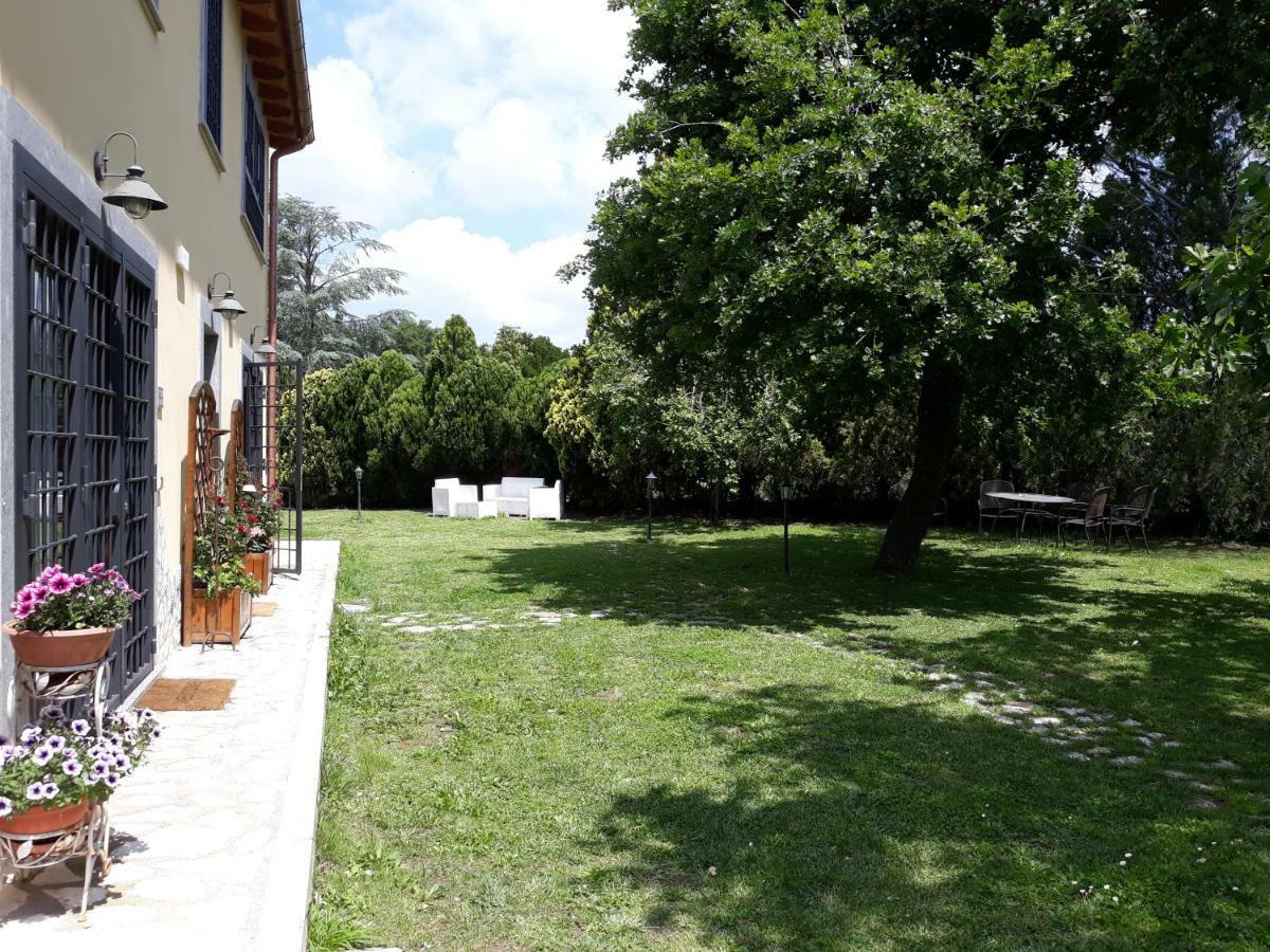 Angolo Di Paradiso Formello Exteriör bild